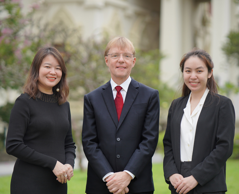 Norway Connect's Thailand team (left to right): Marketing Manager, Phuchisa Termdejtanakul, Managing Director, Axel Blom and Researcher, Pa-pavinee Pimsomrudee.