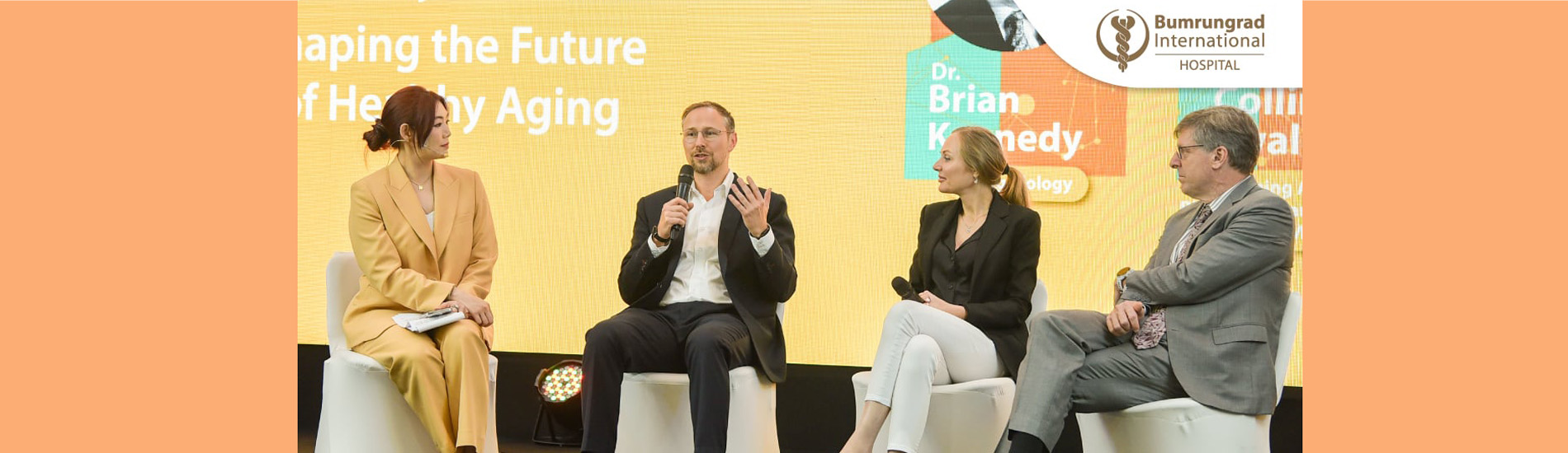 Bumrungrad Hospital and VitalLife Hold Exclusive Talks on the Topic of Longevity Medicine