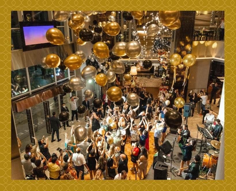 DISCO GLOW – THE LOBBY PARTY